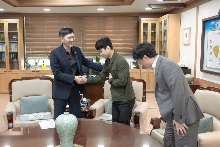 항저우아시안 게임 유도 동메달리스트 안바울 선수 격려금 전달식_0