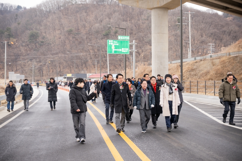 2026. 1. 12. 국지도 86호선 현장점검 및 창현2리 마을회관 준공식_7