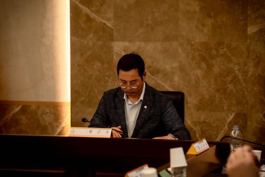 의정활동 인지도 및 만족도에 대한 연구용역 착수보고회_14