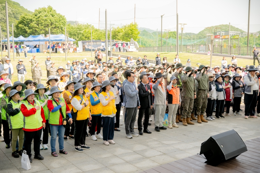 2025. 6. 4. 제30회 환경의 날 기념-민관군 합동 북한강 정화활동행사_32
