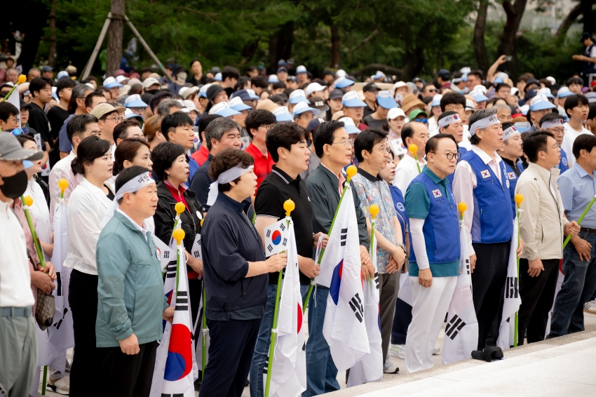 2025. 8. 15. 평화통일기원 시민 걷기대회_75