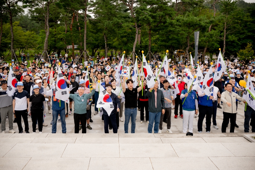 2025. 8. 15. 평화통일기원 시민 걷기대회_98