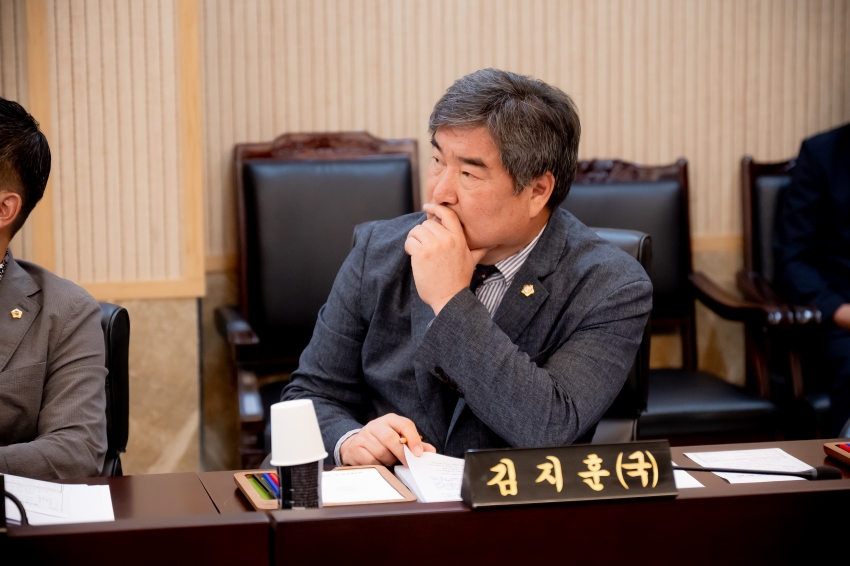 2025. 9. 29. 남양주시 노인 정신건강 증진을 위한 정책 개선 방안 연구용역 최종보고회_12