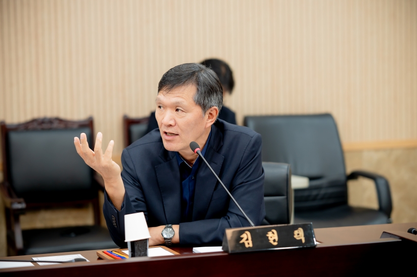 2025. 9. 29. 남양주시 노인 정신건강 증진을 위한 정책 개선 방안 연구용역 최종보고회_21
