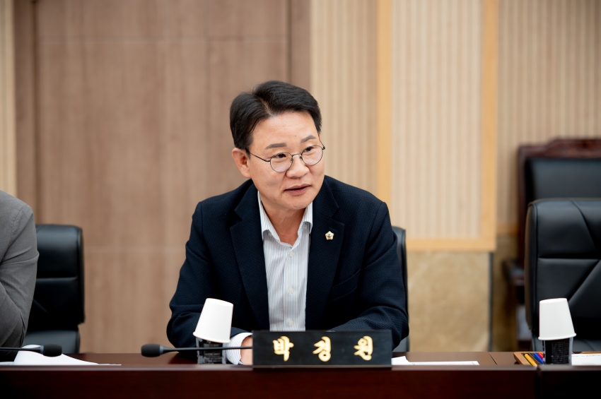 2025. 9. 29. 남양주시 노인 정신건강 증진을 위한 정책 개선 방안 연구용역 최종보고회_22