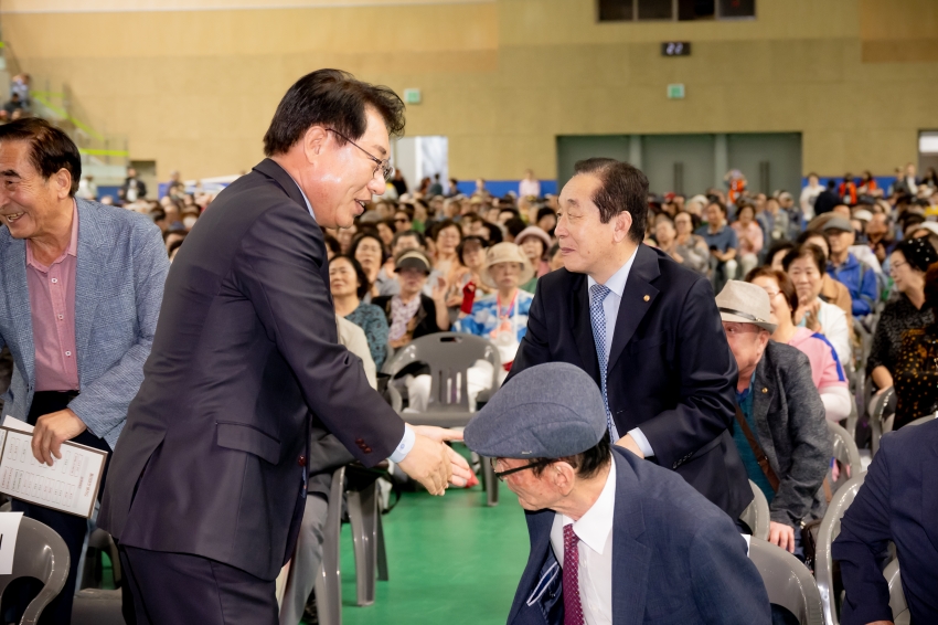 2025. 10. 2. 제29회 노인의 날 기념행사_24