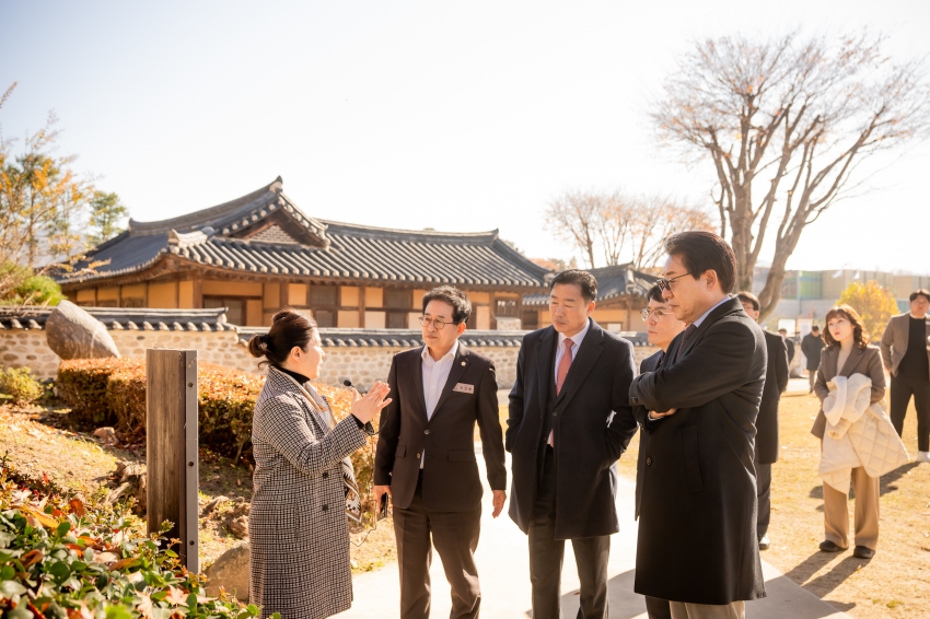 2025. 11. 14. 경기동부권시군의회 제12회 의정활동 우수의원 및 시상식_165