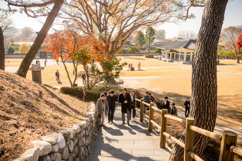 2025. 11. 14. 경기동부권시군의회 제12회 의정활동 우수의원 및 시상식_167