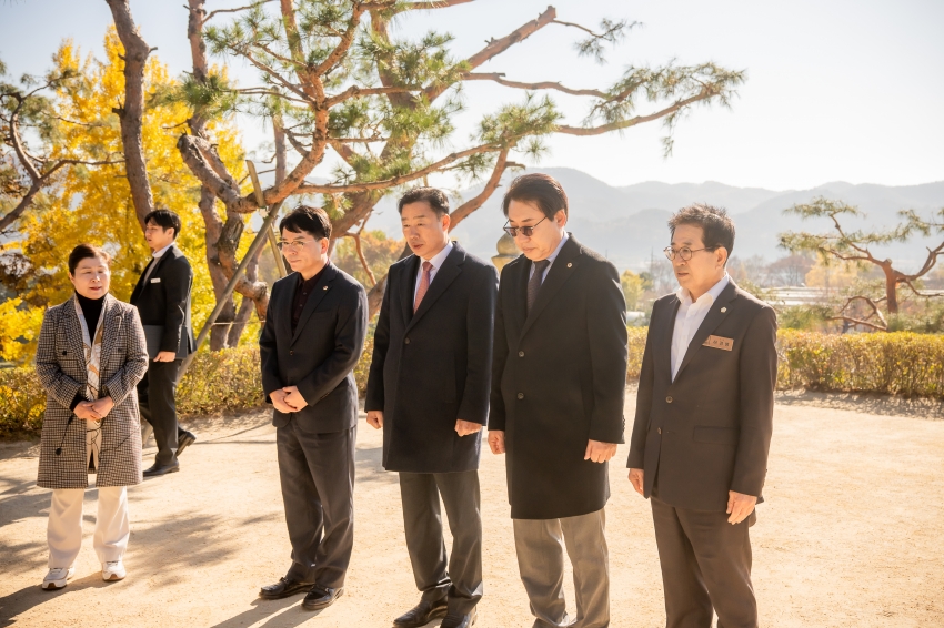 2025. 11. 14. 경기동부권시군의회 제12회 의정활동 우수의원 및 시상식_171