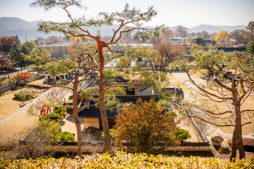 2025. 11. 14. 경기동부권시군의회 제12회 의정활동 우수의원 및 시상식_179