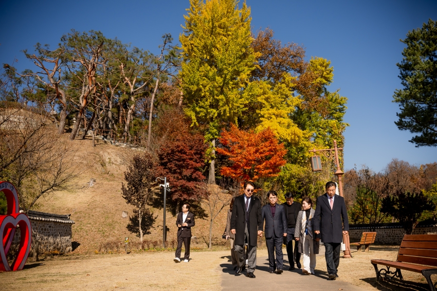 2025. 11. 14. 경기동부권시군의회 제12회 의정활동 우수의원 및 시상식_191