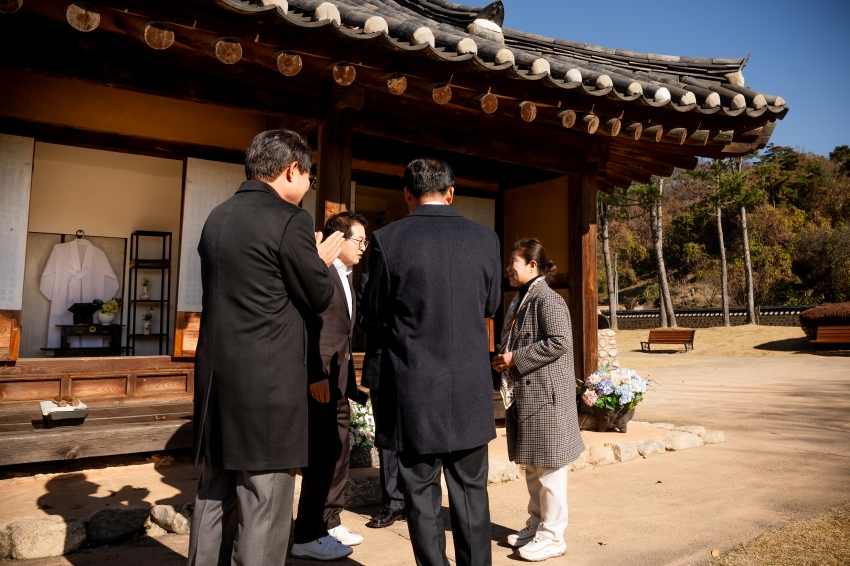 2025. 11. 14. 경기동부권시군의회 제12회 의정활동 우수의원 및 시상식_193