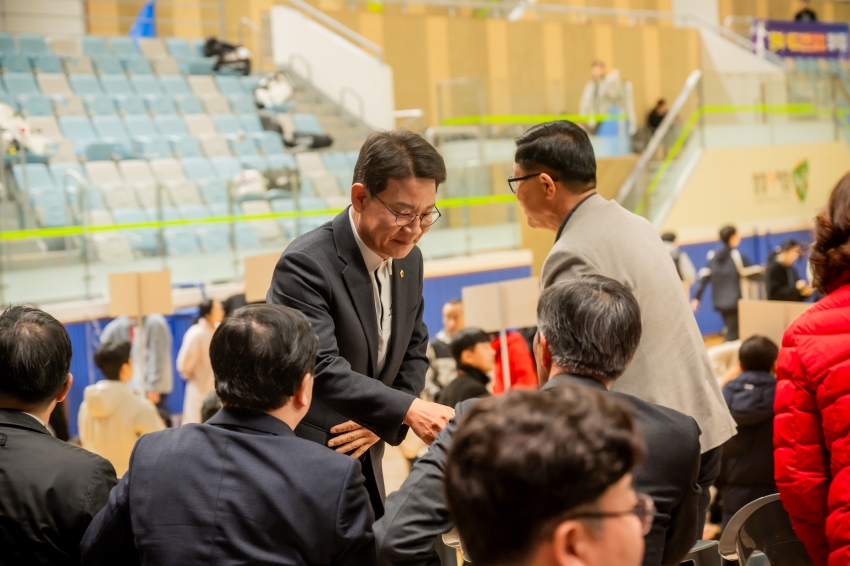 2025. 11. 22. 제7회 남양주시의회 의장기 배드민턴 대회_3