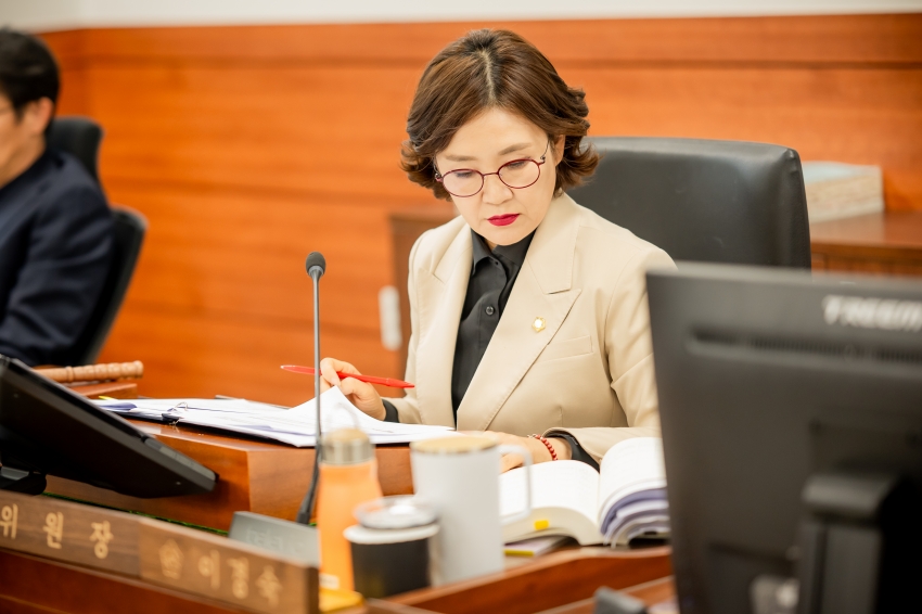 2025. 11. 28. 제316회 남양주시의회 정례회 [복지환경 위원회 행정사무감사 5일차]_6