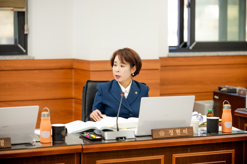 2025. 11. 28. 제316회 남양주시의회 정례회 [자치행정 위원회 행정사무감사 5일차]_3