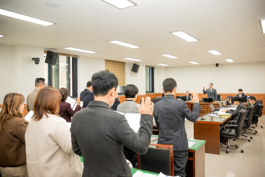 2025. 11. 28. 제316회 남양주시의회 정례회 [자치행정 위원회 행정사무감사 5일차]_8