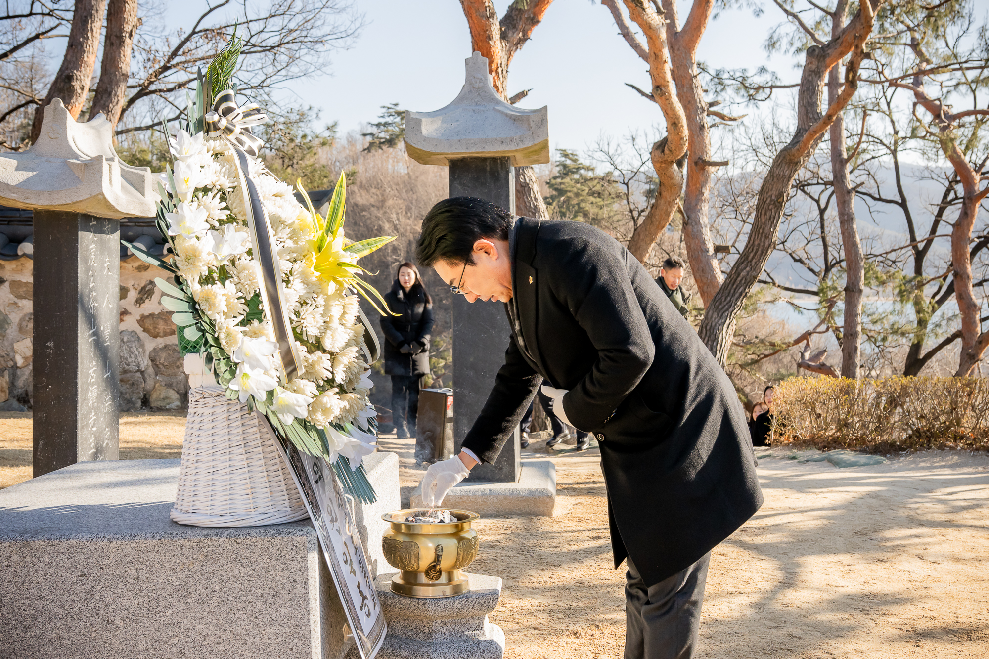 남양주시의회, 신년 현충탑·정약용 묘역 참배로 의정활동 시작