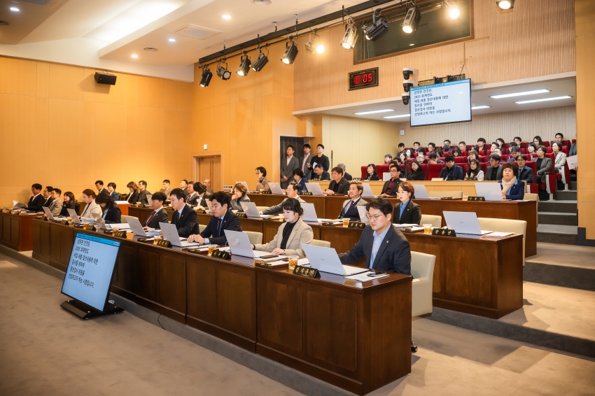 2026. 3. 12. 제318회 남양주시의회 임시회 제1차 본회의_3