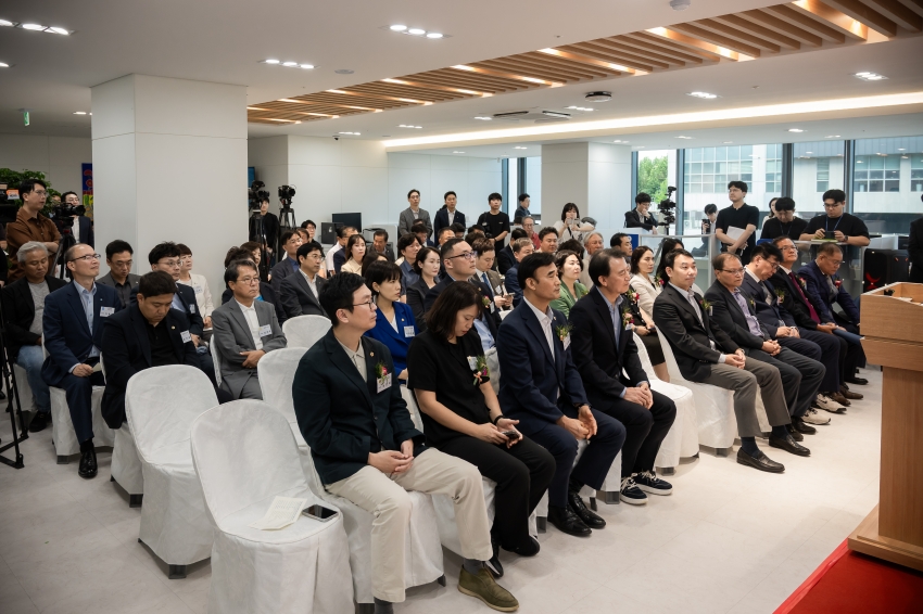 2026. 9. 4. 경기신용보증재단 개소식_17