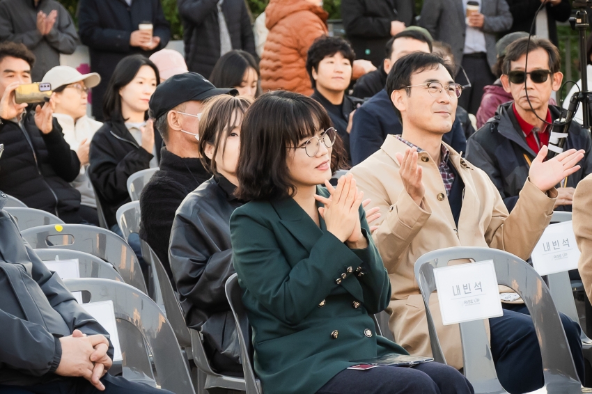 2026. 10. 22. 다산수변공원 카페휘게 1주년 기념 가을밤 힐링콘서트_5